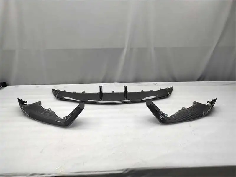 Dry Carbon Fiber Body Bumper Kit for URUS Performance OEM Style Carbon Fiber Front Lip Rear Diffuser